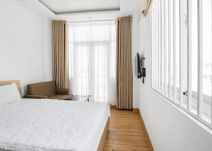 Adamas Apartment - Phan Dinh Phung